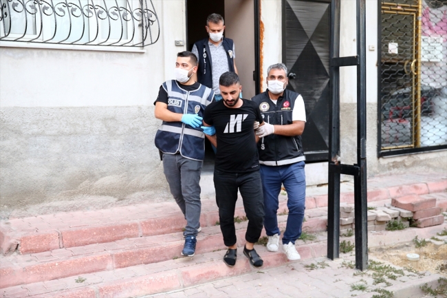Adana merkezli 4 ilde uyuşturucu operasyonu: 13 gözaltı